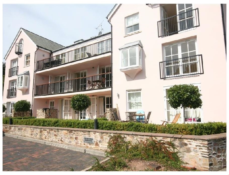 6 Combehaven a british holiday cottage for 6 in , 