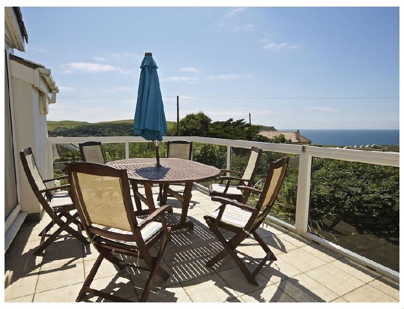 The Look Out a british holiday cottage for 6 in , 
