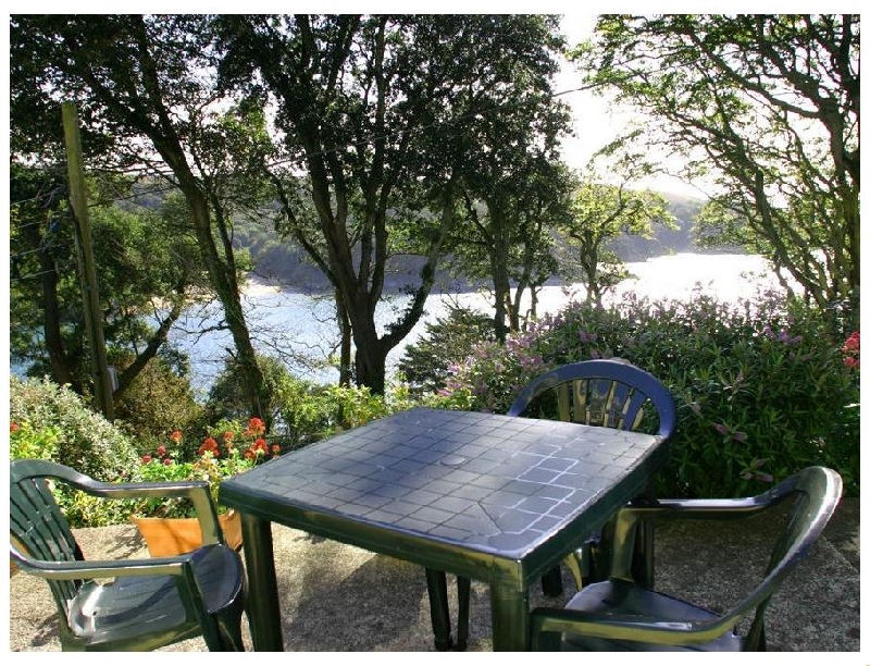 Sunrise- 8 Melbury a british holiday cottage for 3 in ,