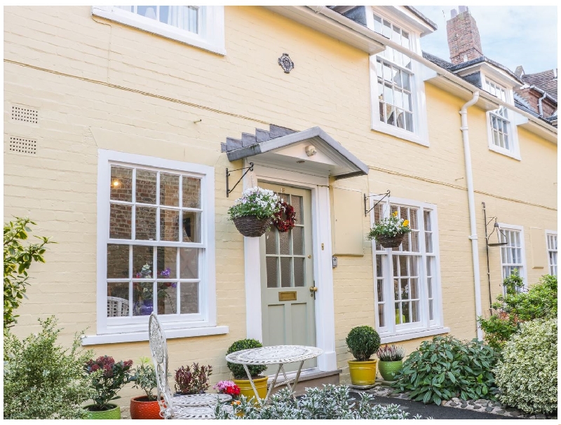 More information about 138E Old Star &amp; Garter Mews - ideal for a family holiday