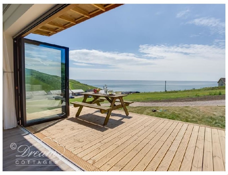 The Wave a british holiday cottage for 6 in ,