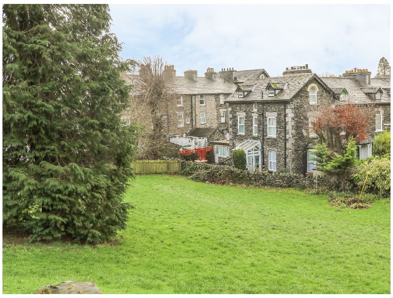 Giddy Goose a british holiday cottage for 7 in ,