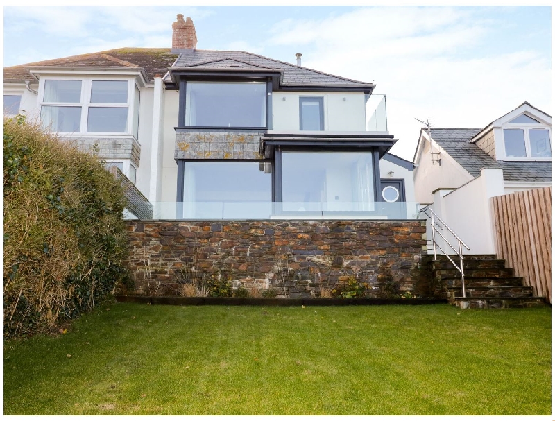 Oyster Bay a british holiday cottage for 12 in ,