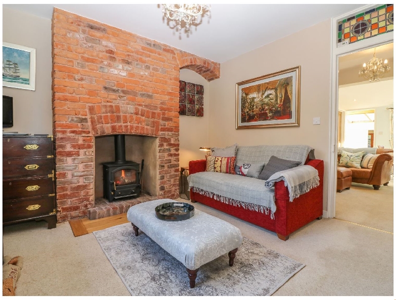 Primrose Cottage a british holiday cottage for 3 in ,