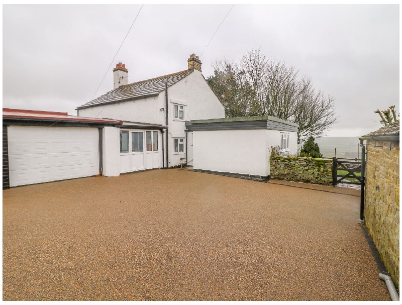 More information about Bretton Mount Studio Flat - ideal for a family holiday