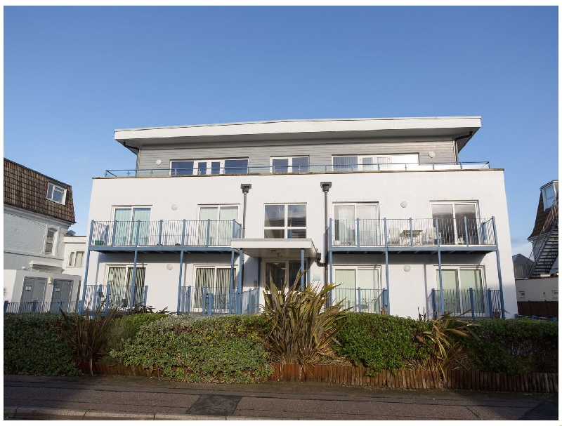 Blue Waters 2 a british holiday cottage for 4 in ,