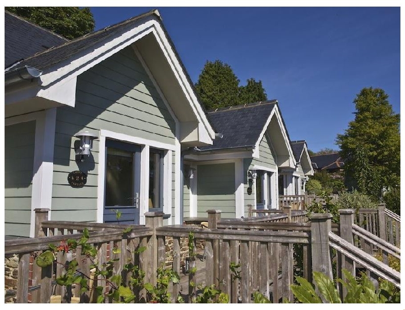 3 Court Cottage a british holiday cottage for 4 in ,