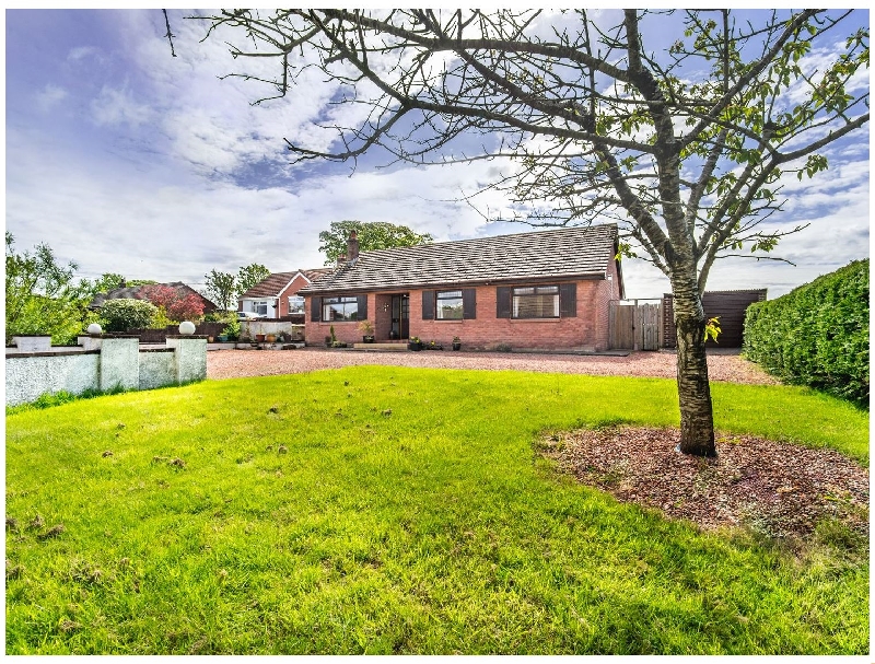 Sandy Ash a british holiday cottage for 6 in ,