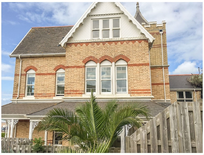 Seashore a british holiday cottage for 4 in ,