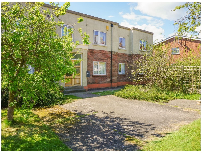 Pear Tree House a british holiday cottage for 6 in , 