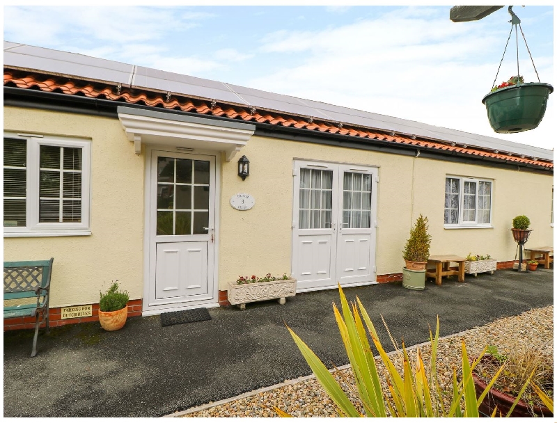 Dutch Blues a british holiday cottage for 2 in ,