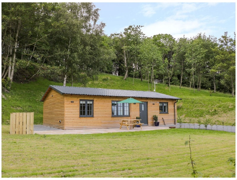 Ryedale Country Lodges - Willow Lodge a british holiday cottage for 5 in ,
