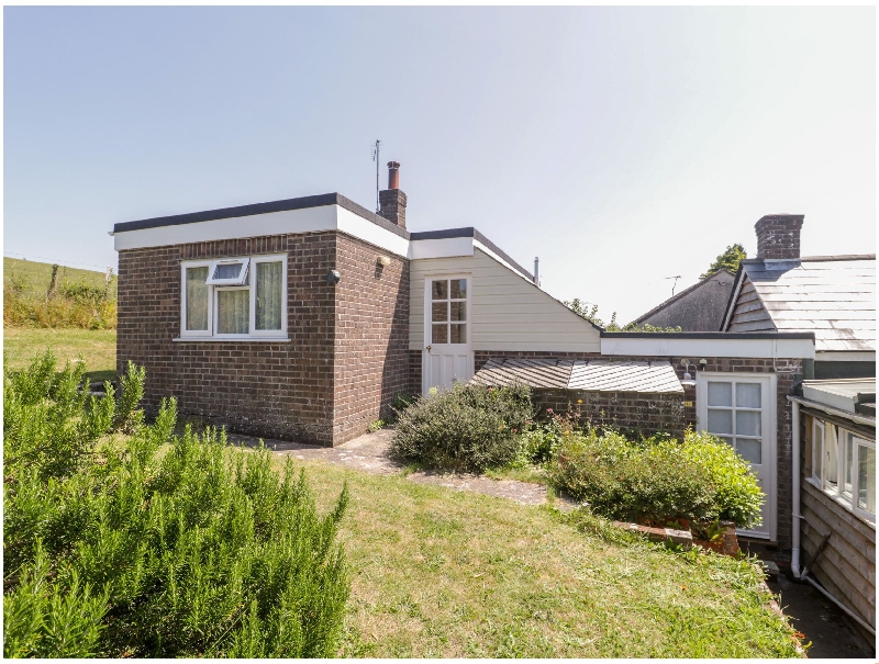 Willow Bank a british holiday cottage for 2 in , 