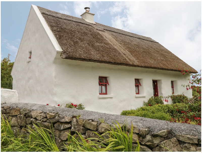More information about Spiddal Thatch Cottage - ideal for a family holiday