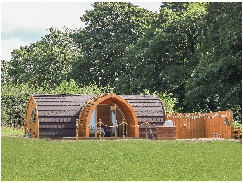 More information about Dandelion @ Hedgerow Luxury Glamping - ideal for a family holiday
