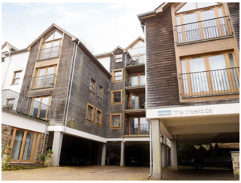 The Creekside a british holiday cottage for 4 in , 