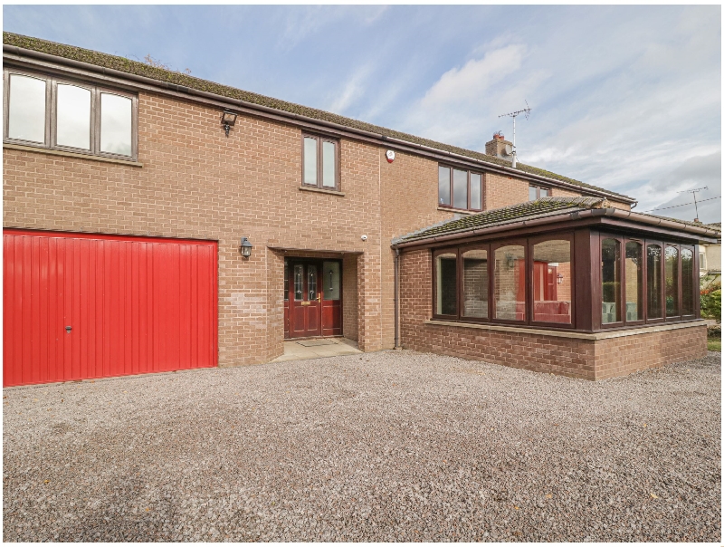 Yewtree House a british holiday cottage for 20 in , 