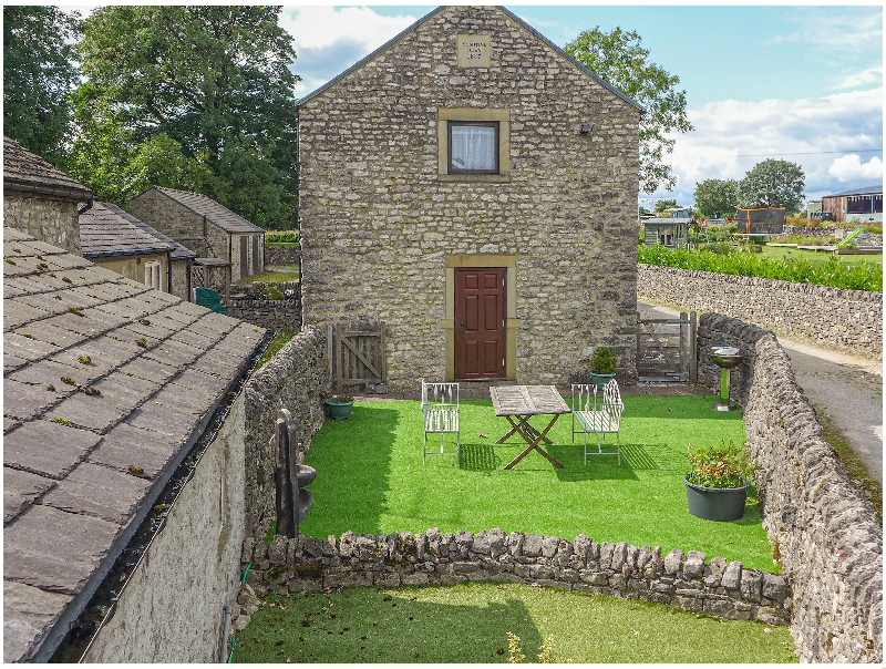 More information about 3 Primitive Mews - ideal for a family holiday
