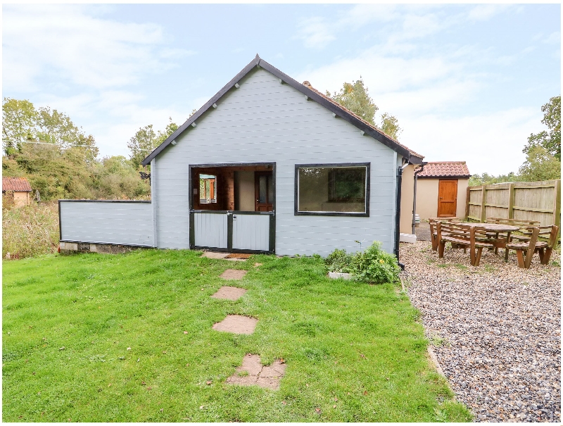 More information about Dragonfly Lodge - ideal for a family holiday