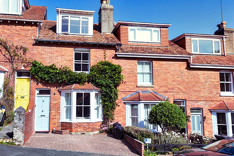 Sunnidale a british holiday cottage for 6 in , 