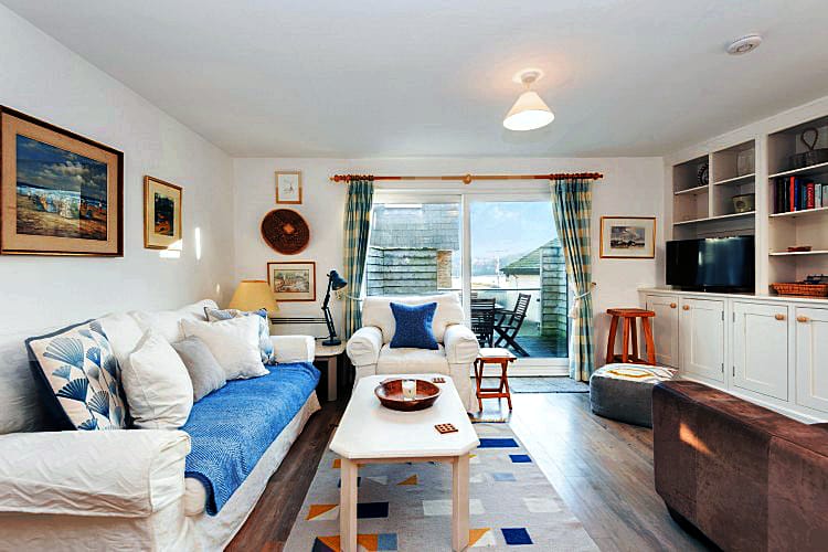 More information about Osprey (19A Fore Street) - ideal for a family holiday
