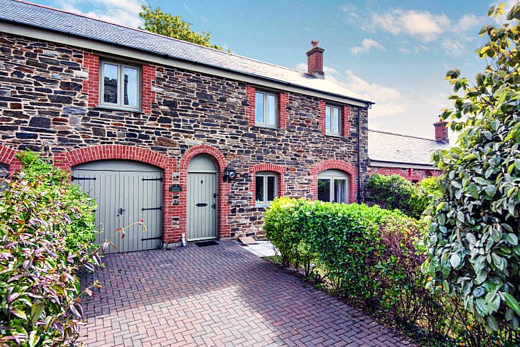 Swallow Cottage a british holiday cottage for 6 in , 