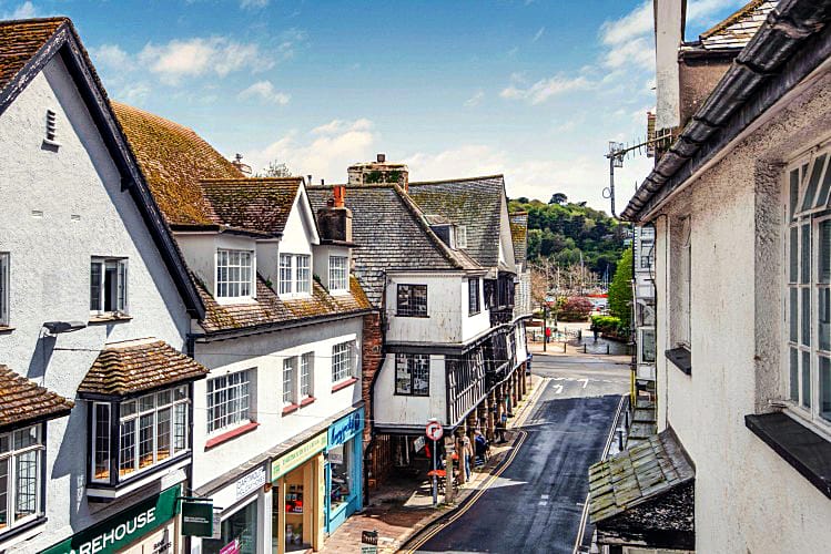 13 Duke Street a british holiday cottage for 6 in , 