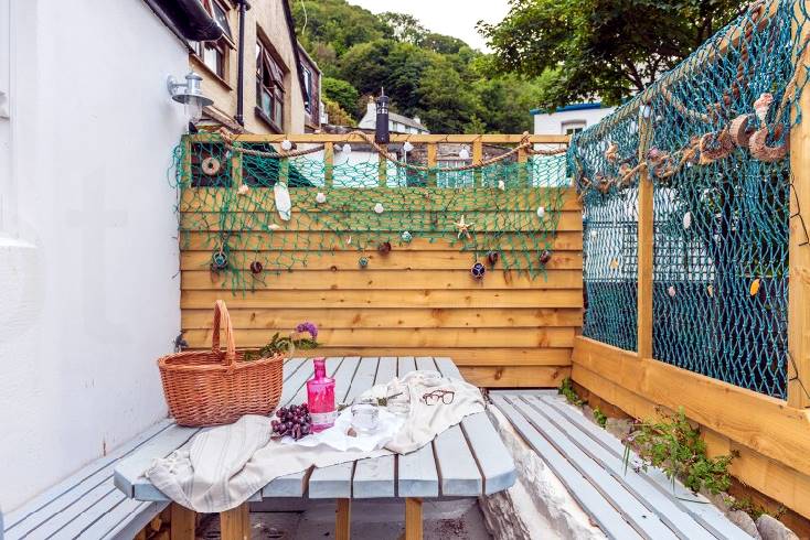 Pridmouth House a british holiday cottage for 6 in ,