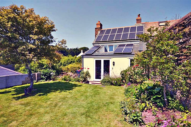 Petersfield a british holiday cottage for 2 in , 