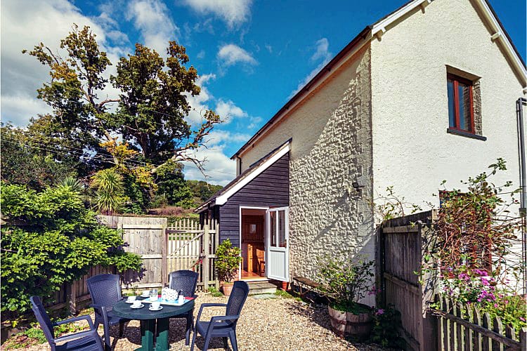 More information about Little Goyle Cottage - ideal for a family holiday
