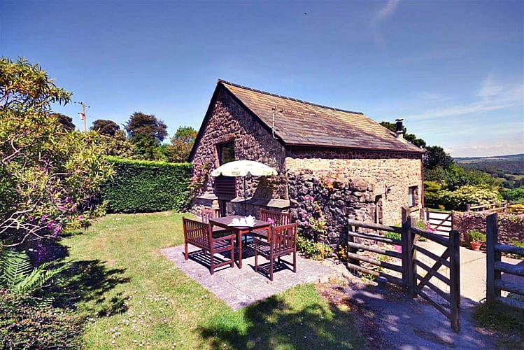 More information about Beckaford Cottage - ideal for a family holiday