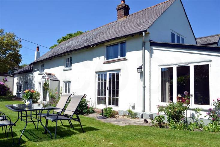 More information about Walnut Tree Cottage - ideal for a family holiday