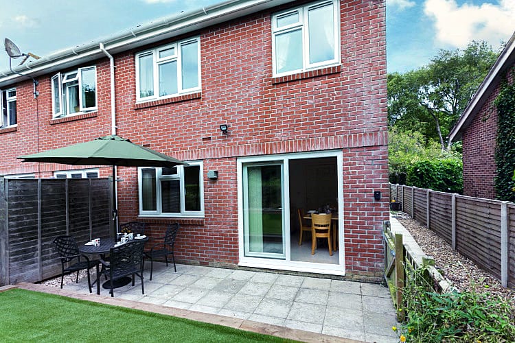 More information about 3 Allington Square - ideal for a family holiday